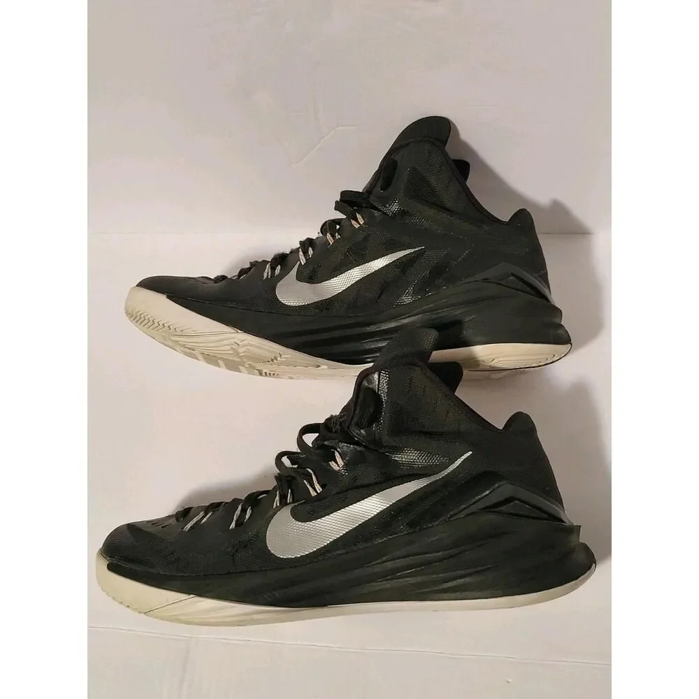 Nike Women's Black Trainers
